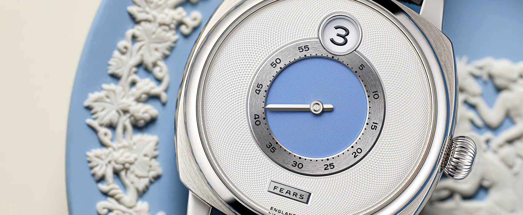 Brunswick 40.5 Jump Hour 'China Blue' - Image 9
