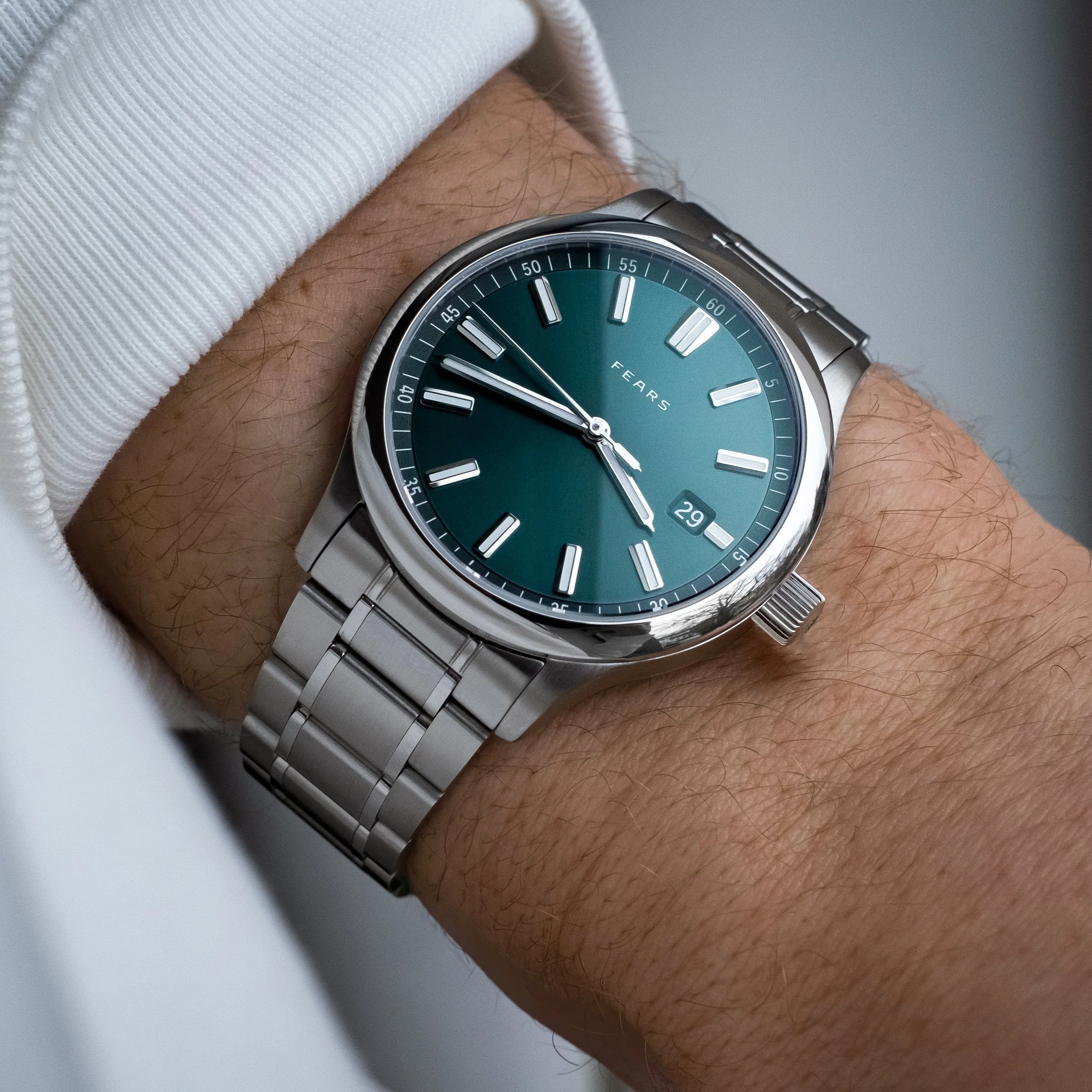Redcliff 39.5 Date 'Boutique Edition' - Image 3