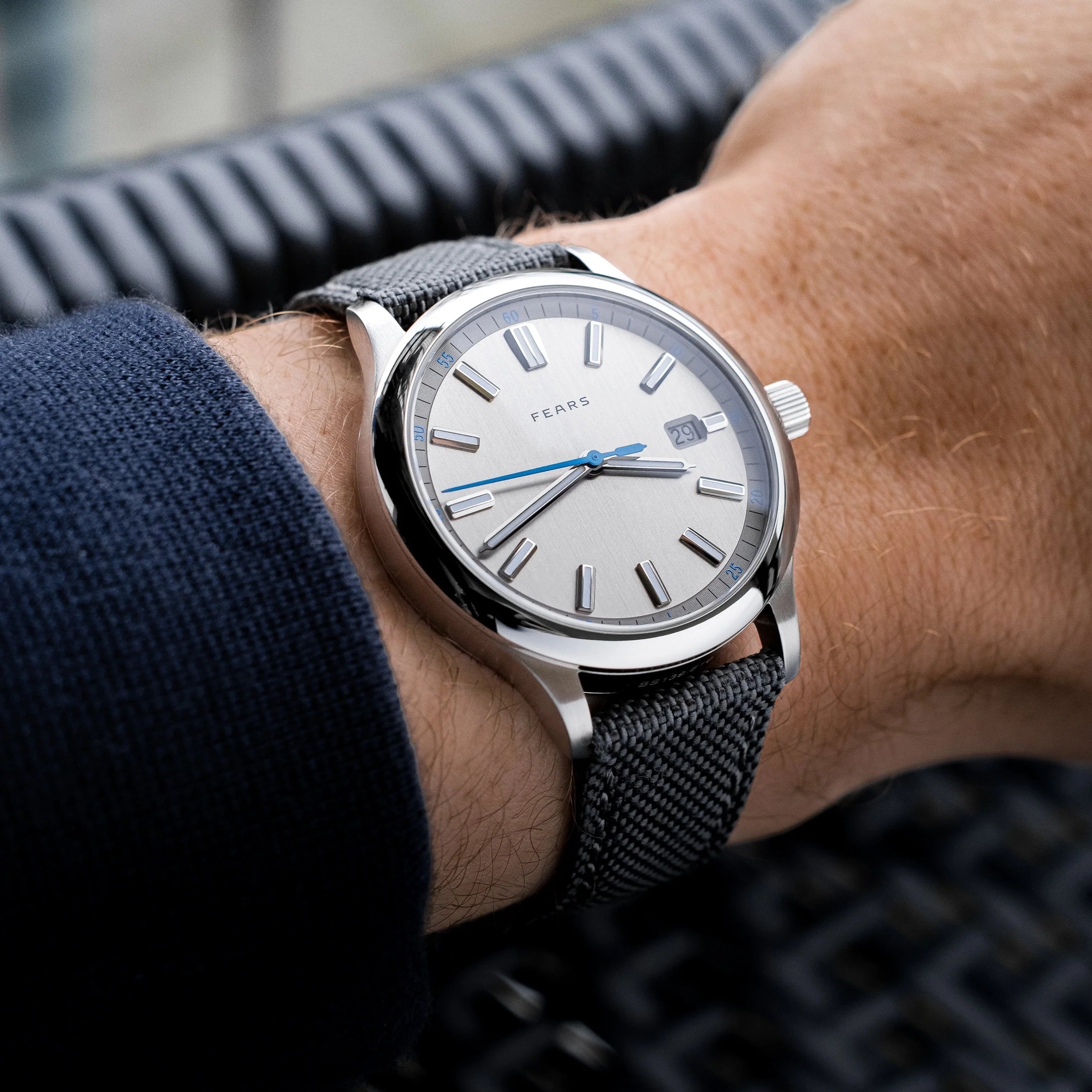 Redcliff 39.5 Date Pewter Grey - Image 7