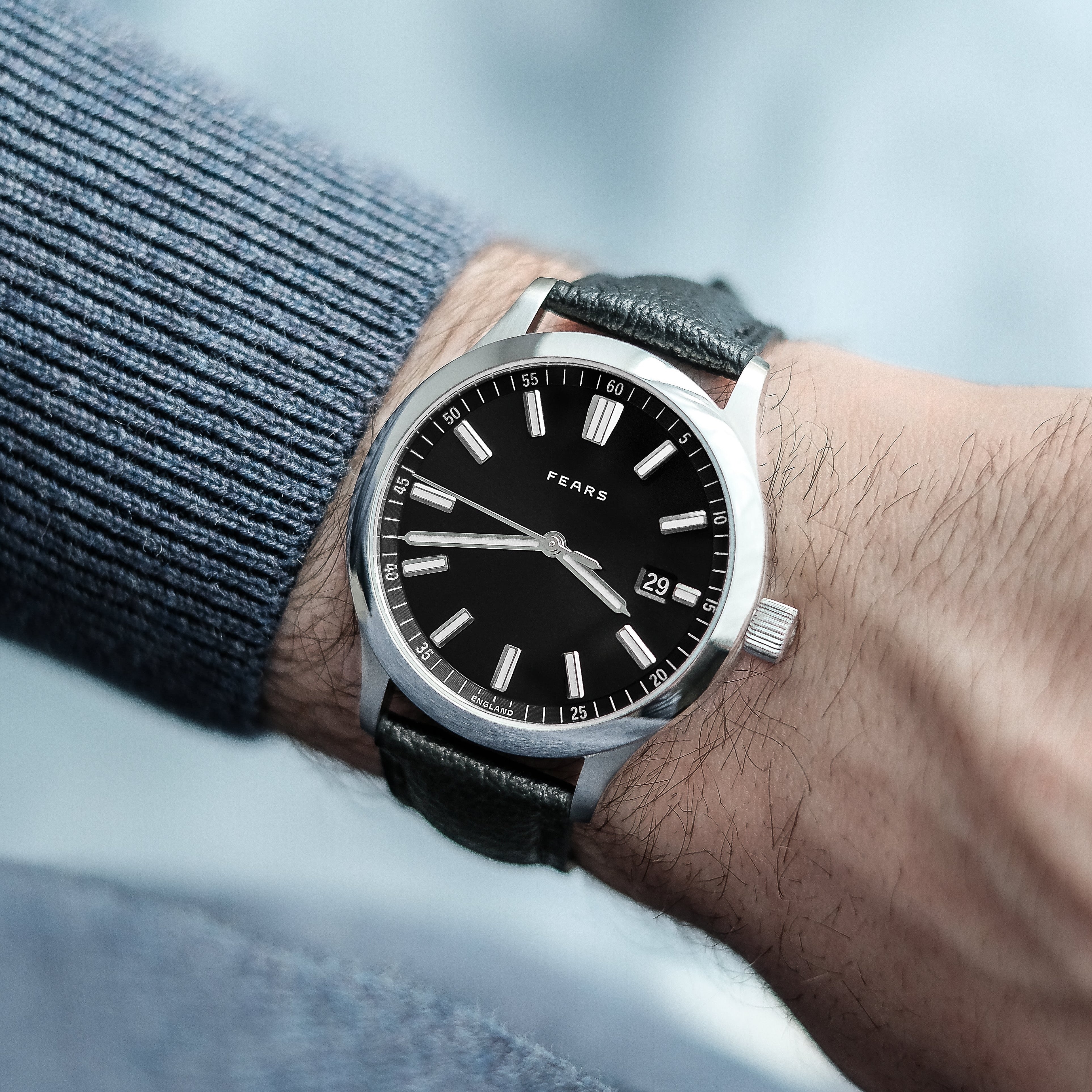Redcliff 39.5 Date Raven Black - Image 5